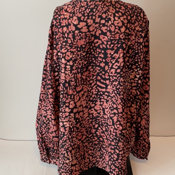 Jones New York Patterned Blouse - Picture 4 of 8